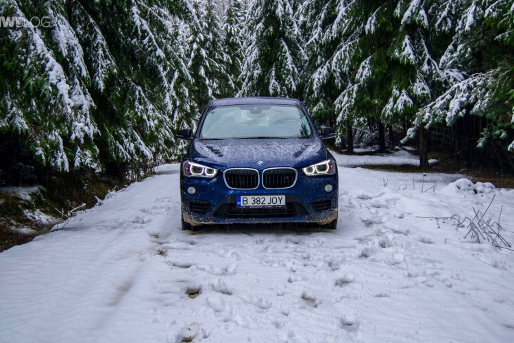 2016 BMW X1 Is the Award-Winning Subcompact SUV in Car and Driver`s 2017 10Best Truck and SUV