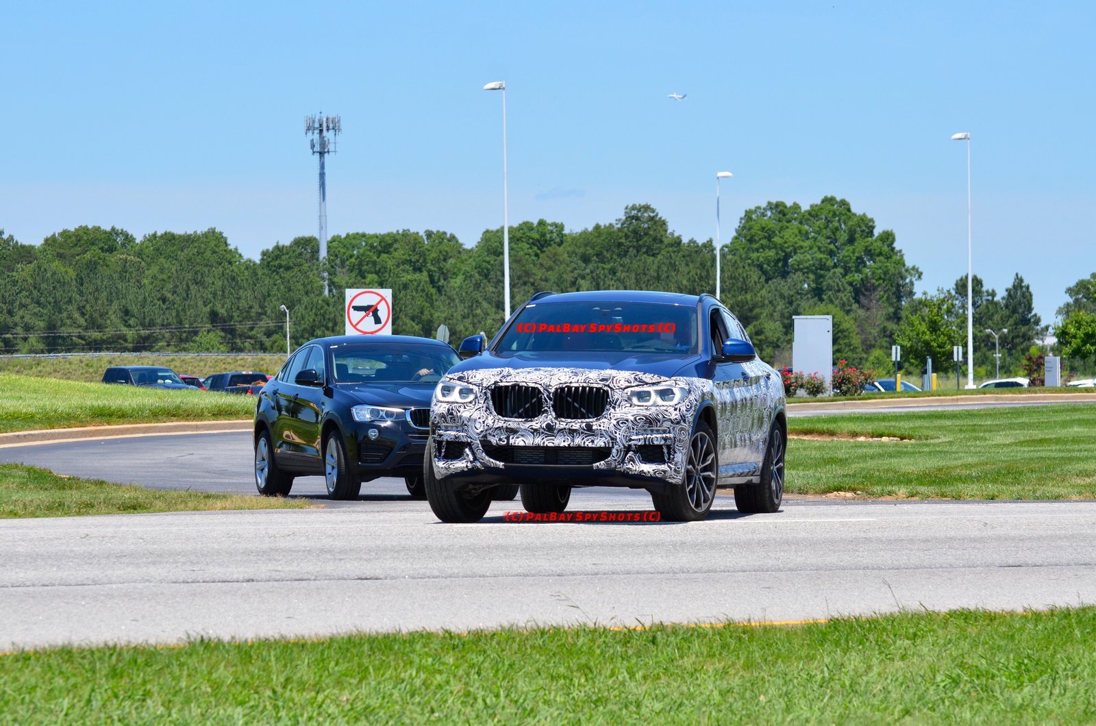 Spy Shots: 2018 BMW X4 M40i Looks Better and More Aggressive than Predecessor