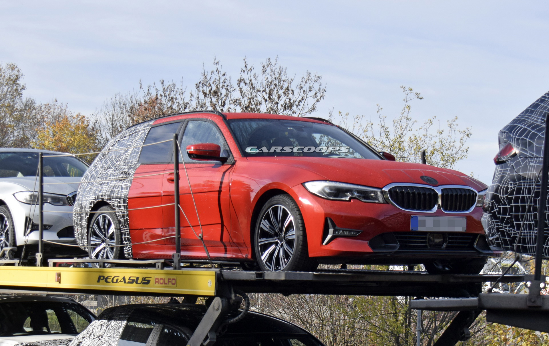 Less-Camouflaged 2019 BMW 3-Series Touring Pops-Up in New Spy Shots, Might Be Revealed at 2019 Geneva Motor Show
