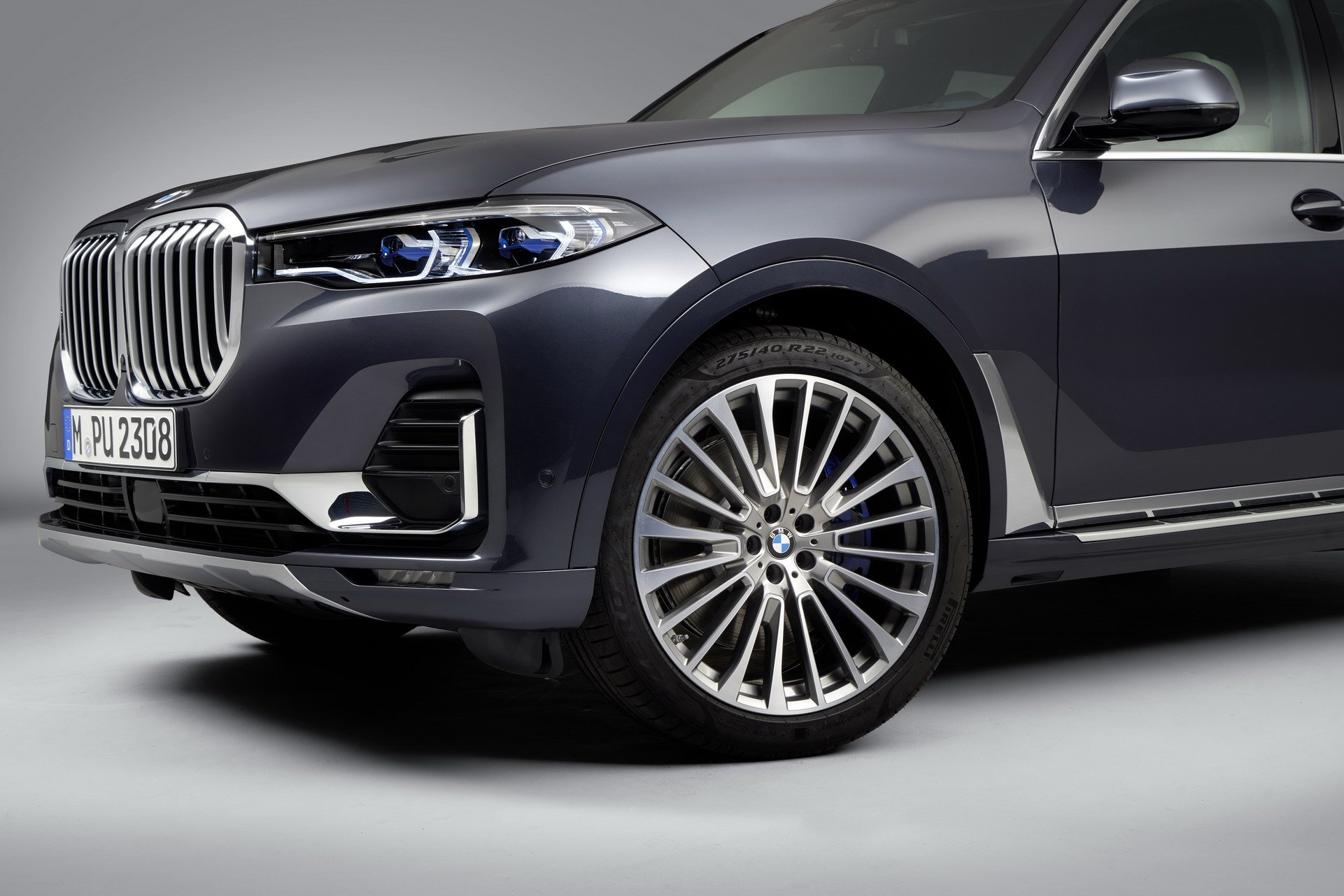 2019 BMW X7 – Safety Features and Engine Lineup