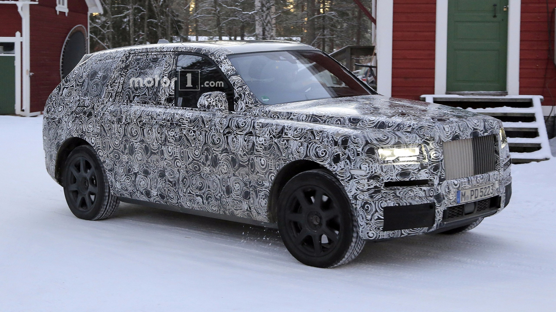 All-New 2019 Rolls-Royce Cullinan Spied