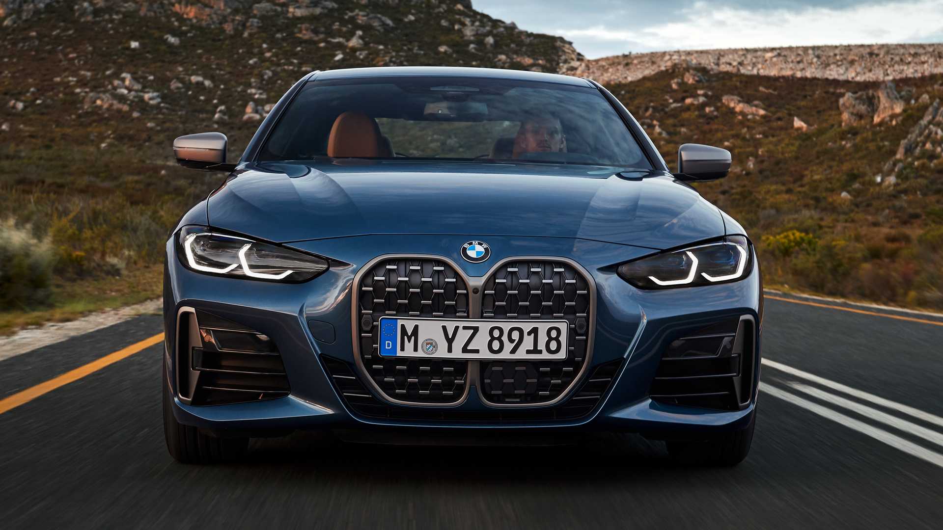 BMW Brushes Off Critique on New Design Approach