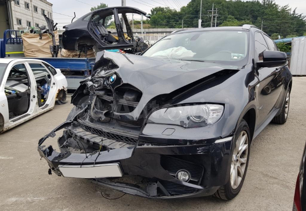 Ways to Cover The Cost of Damage to Your Car After an Accident