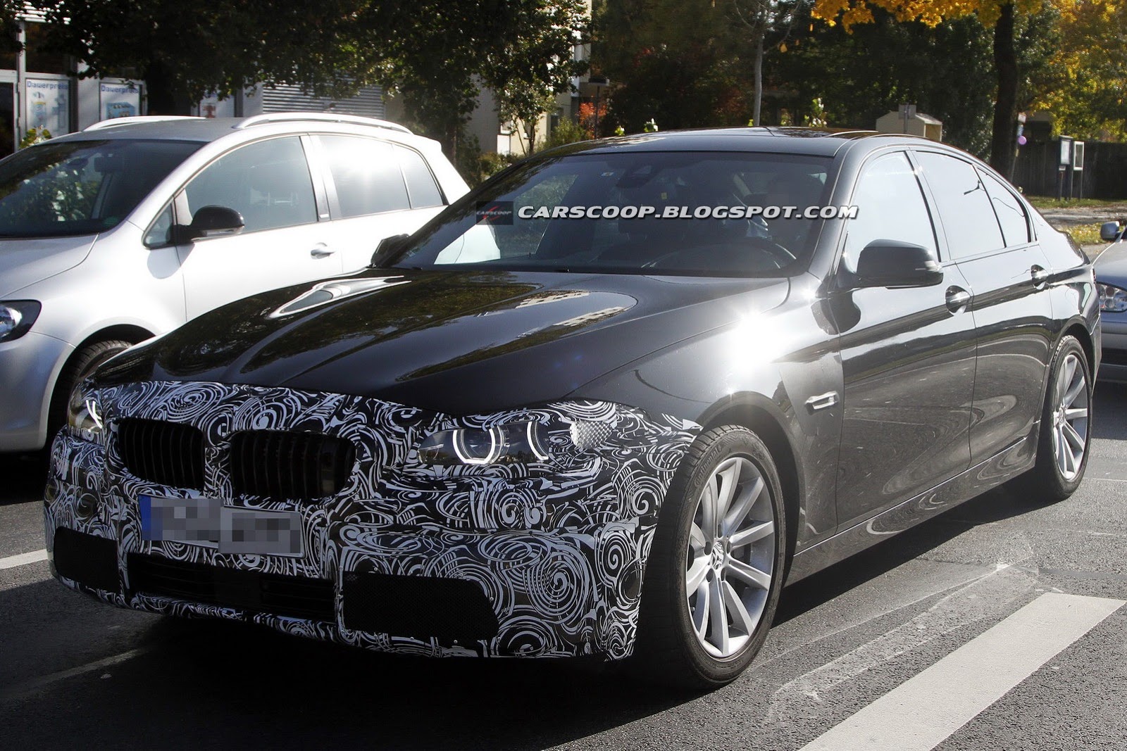 F10 BMW 5 Series refresher spied again